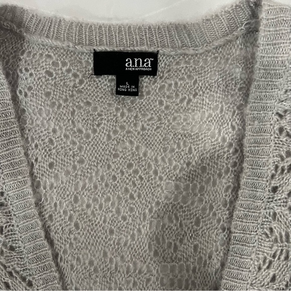 a.n.a Light Gray Sparkle Lace Knit Sweater Size Large NWT - Picture 5 of 5